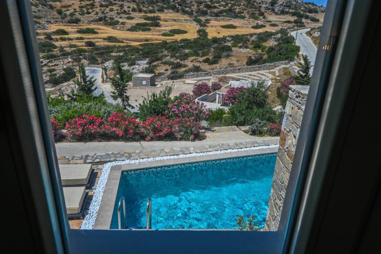 Schinoza Luxury Suites Schoinoussa Exterior foto
